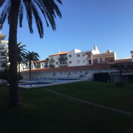 Coronado, In Central Apartment Nerja